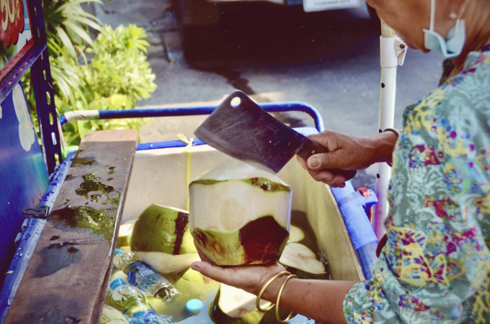 Детальний процес вакуумної упаковки продуктів для су-від приготування